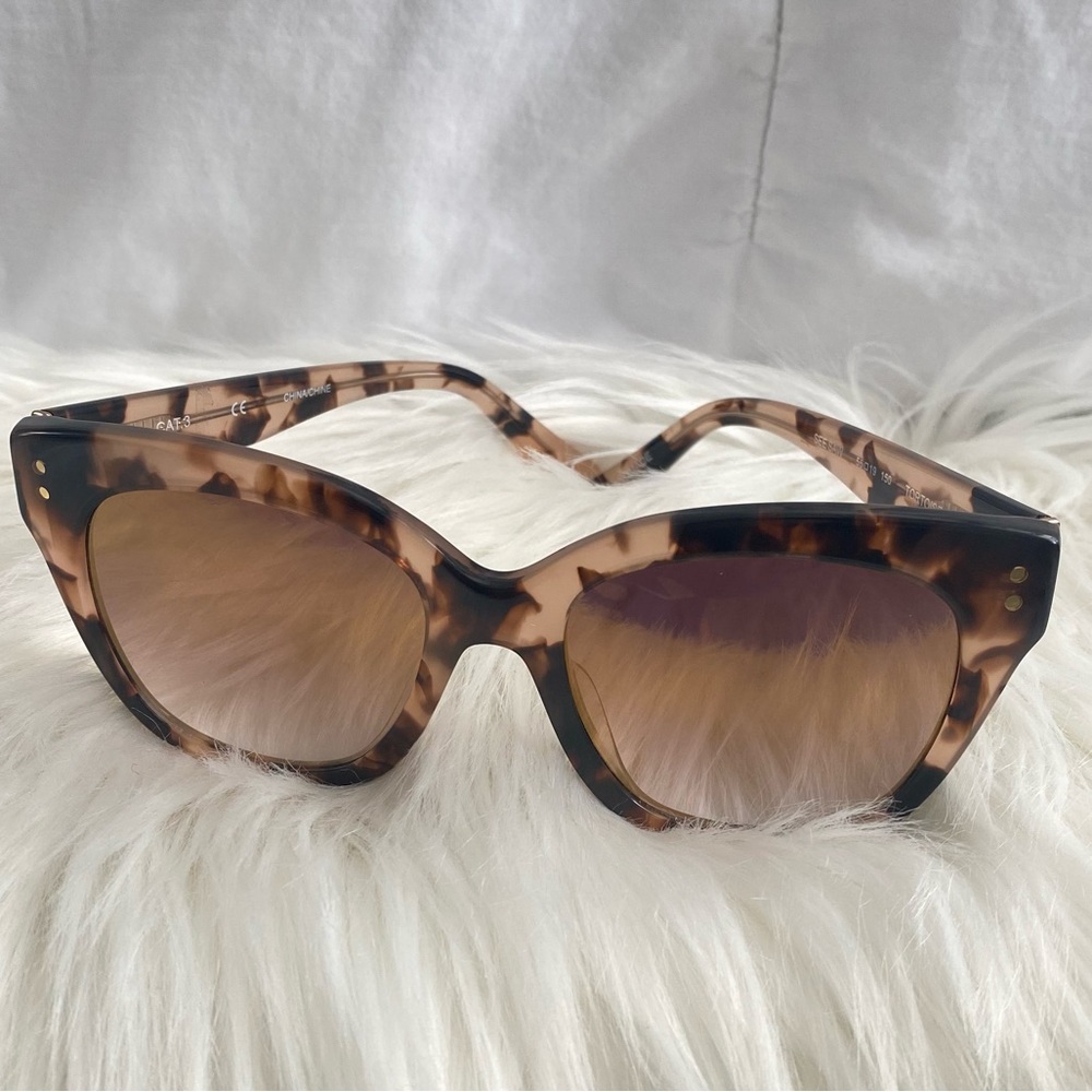 Cute Tortoise Patterned Sunglasses
